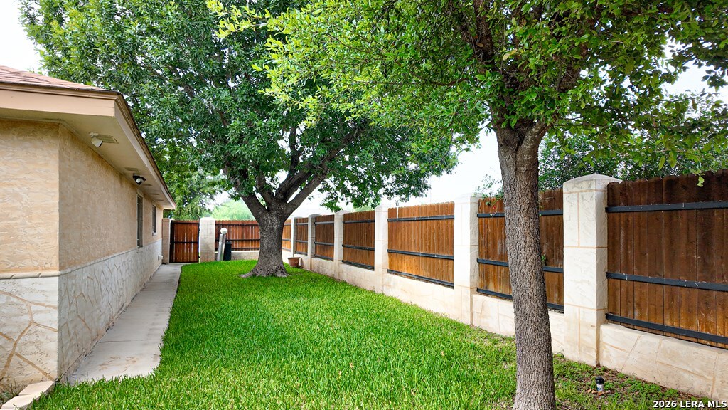 2218 Royal Park Drive Eagle Pass, TX 78852 - Photo 47 of 59