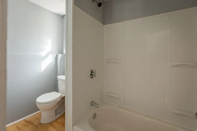 $960,000 | 52-52.5 Wall Street, Worcester, MA 01604