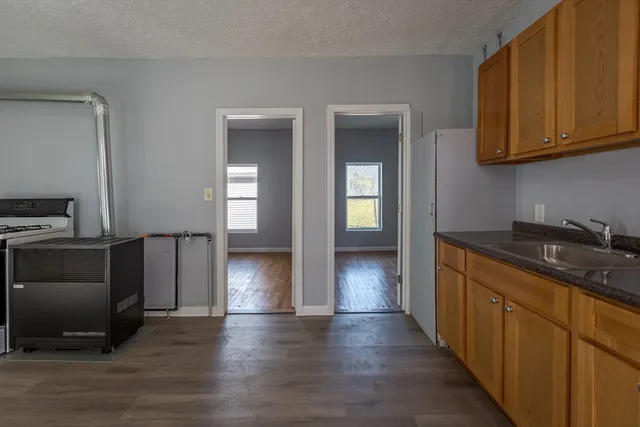 $960,000 | 52-52.5 Wall Street, Worcester, MA 01604