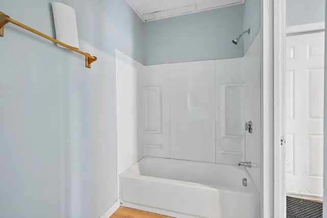 $960,000 | 52-52.5 Wall Street, Worcester, MA 01604