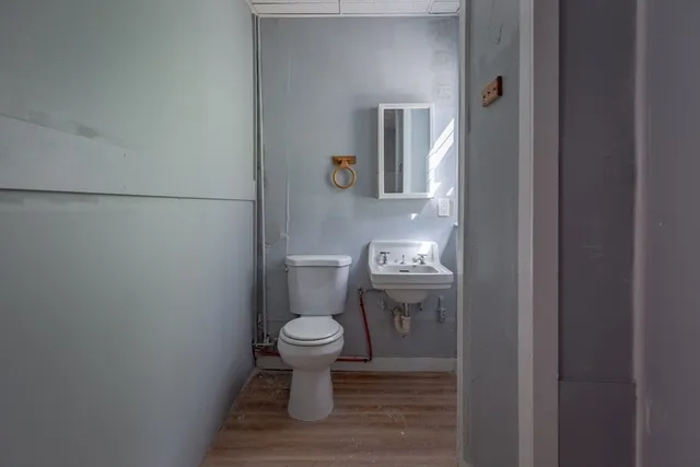 $960,000 | 52-52.5 Wall Street, Worcester, MA 01604