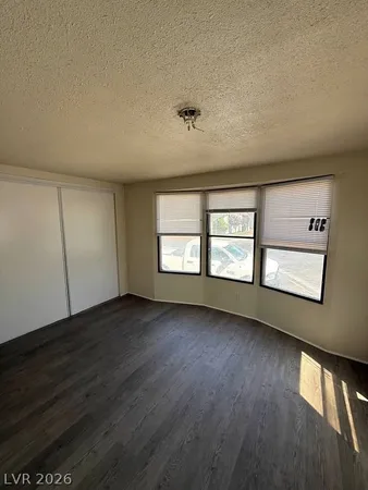 $1,300 | 5051 Sitka Lane, Las Vegas, NV 89121