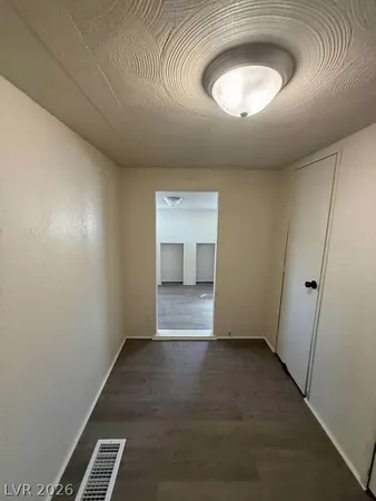 $1,300 | 5051 Sitka Lane, Las Vegas, NV 89121