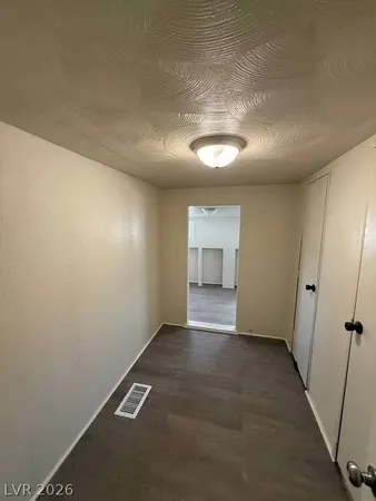 $1,300 | 5051 Sitka Lane, Las Vegas, NV 89121
