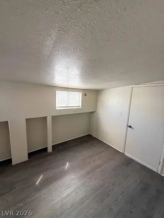 $1,300 | 5051 Sitka Lane, Las Vegas, NV 89121