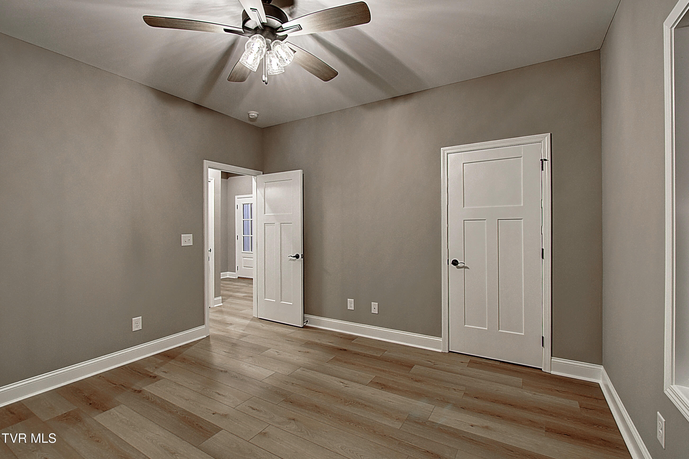113 Ervin Loop Erwin, TN 37650 - Photo 36 of 40 37