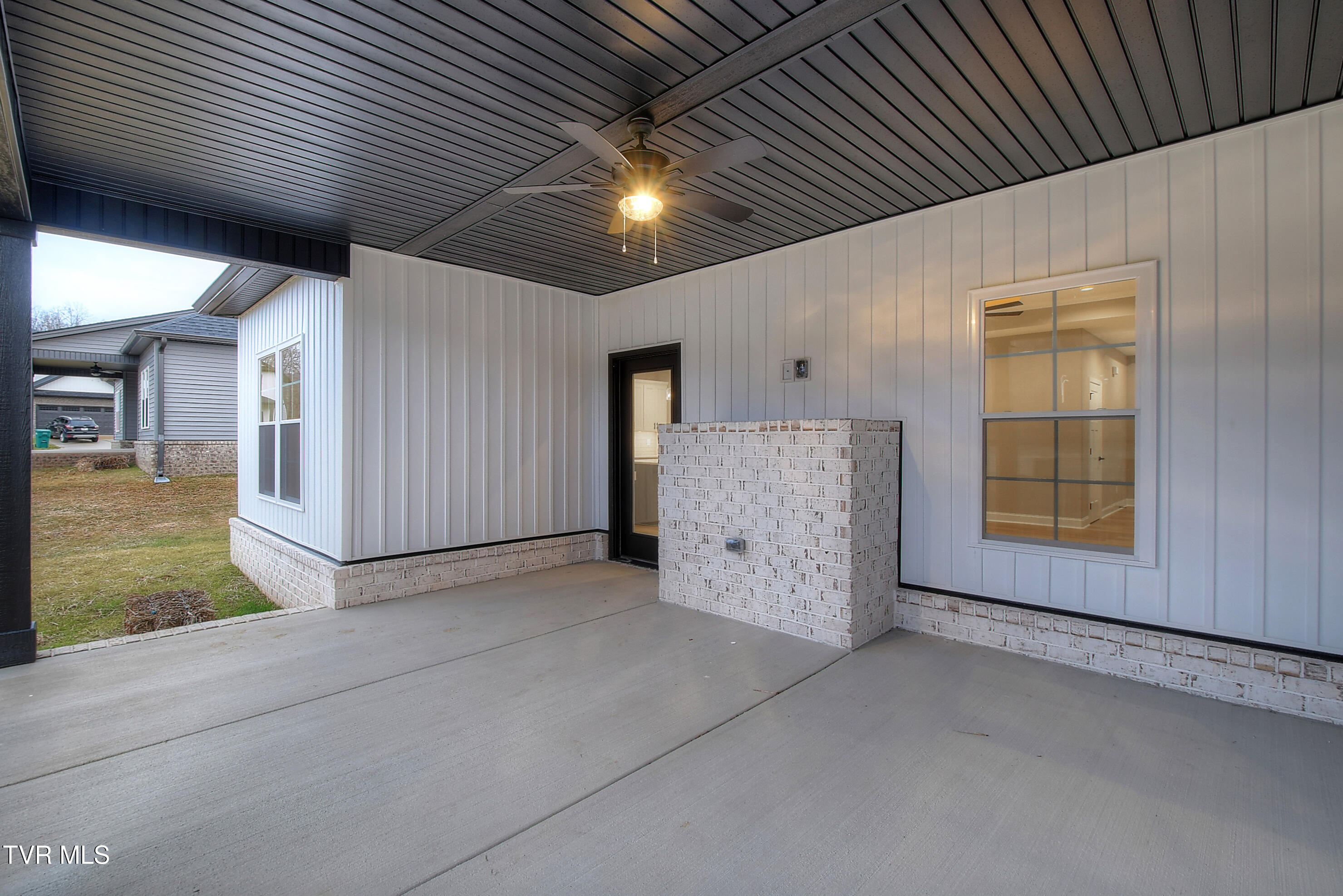 113 Ervin Loop Erwin, TN 37650 - Photo 40 of 40 43