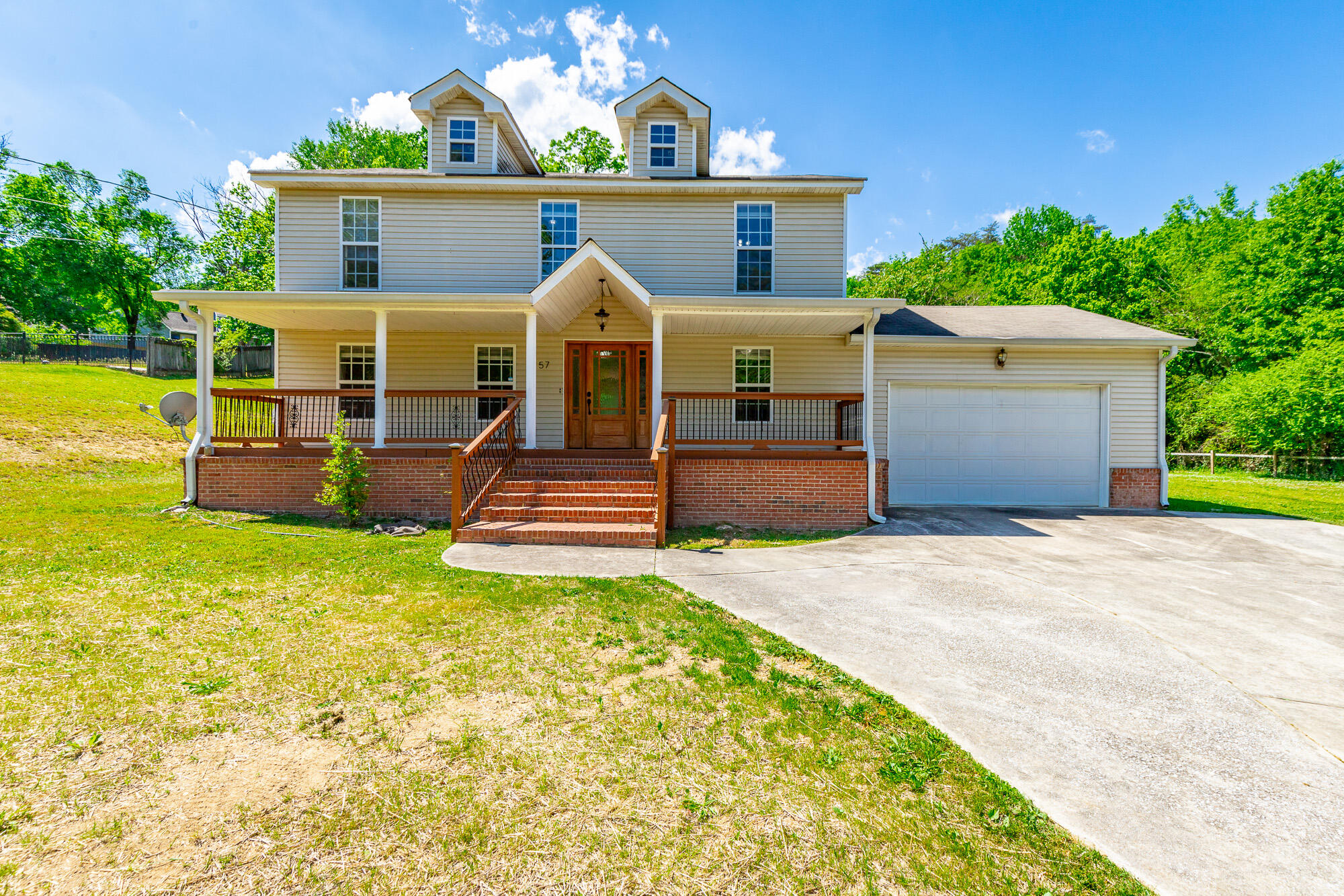 957 Lower Mill Road Hixson, TN 37343 - Photo 2 of 74 957 Lower Mill Road HD-8