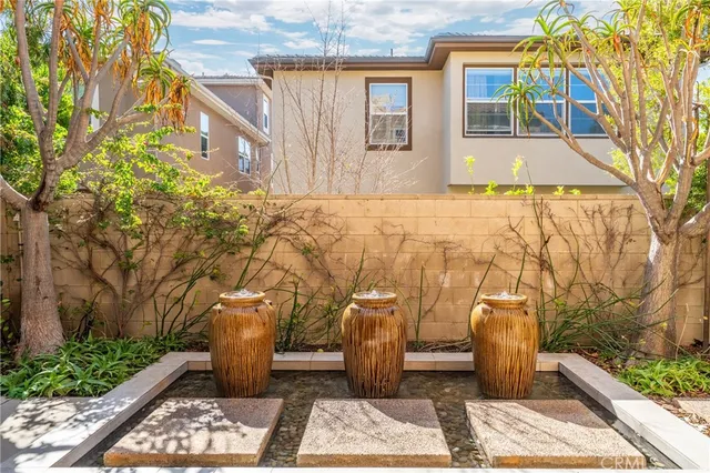 $2,989,000 | 94 Swift, Irvine, CA 92618