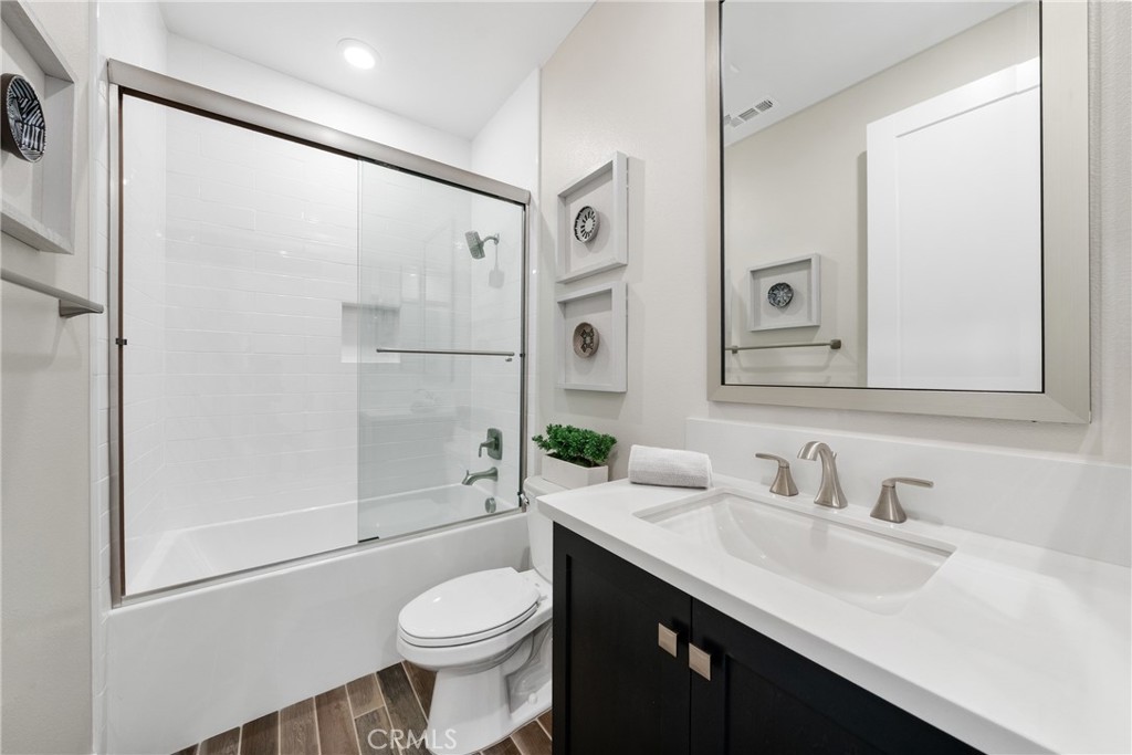 94 Swift Irvine, CA 92618 - Photo 45 of 53