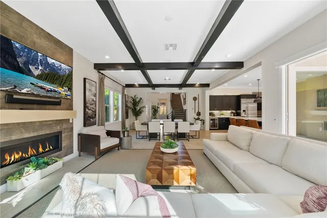 $2,989,000 | 94 Swift, Irvine, CA 92618