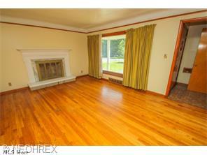 4109 Bluestone Road Cleveland Heights, OH 44121 - Photo 5 of 16