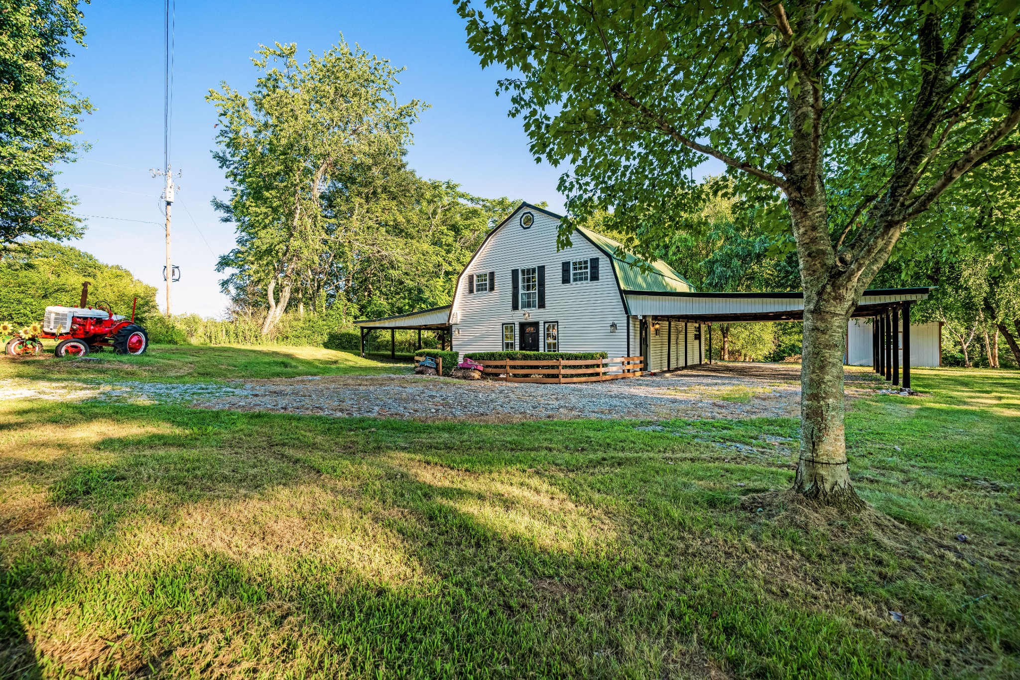 1323 Mt Zion Road Ashland City, TN 37015 - Photo 31 of 81 a front view of a house with garden