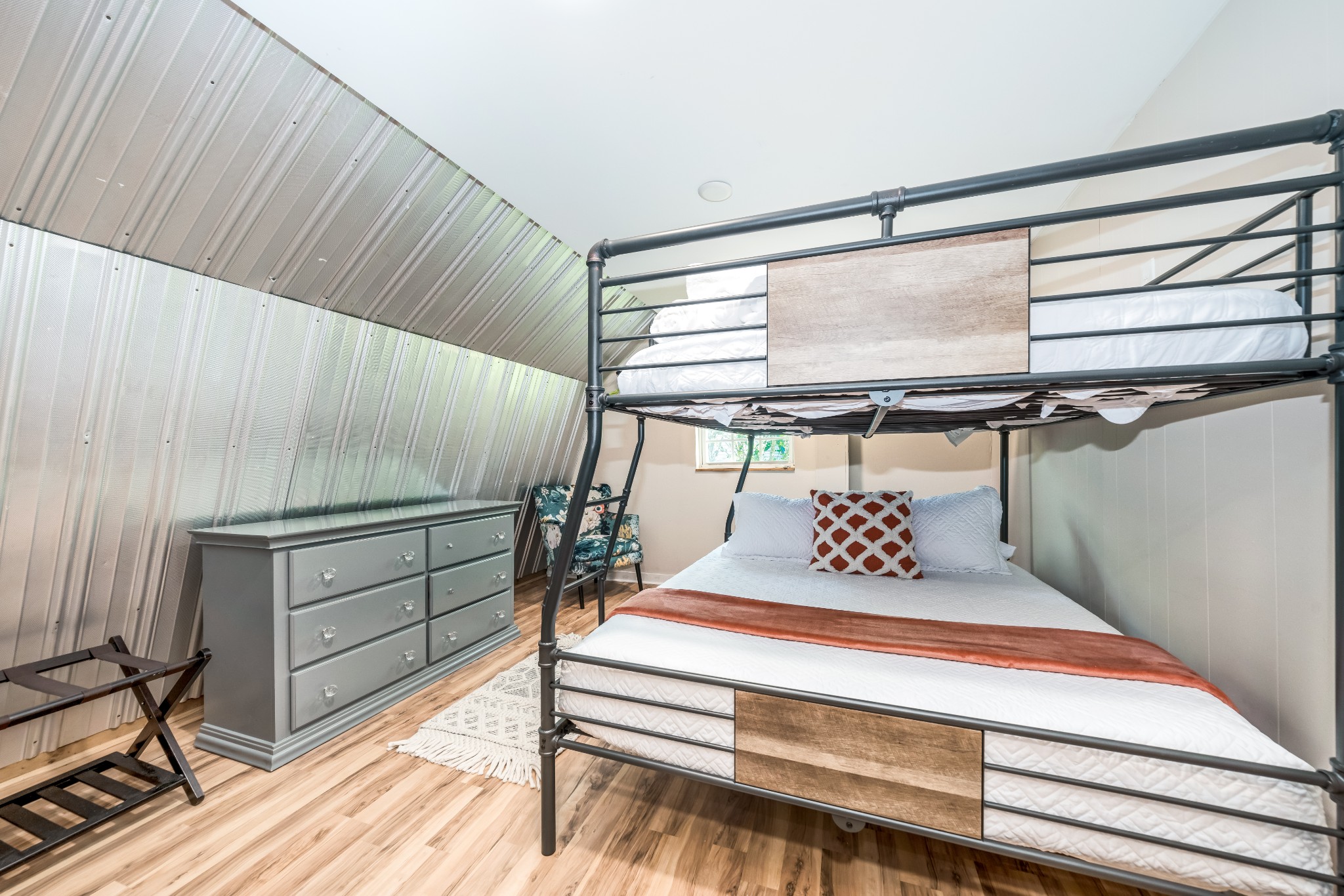 1323 Mt Zion Road Ashland City, TN 37015 - Photo 68 of 81 a bedroom with a bed and a dresser