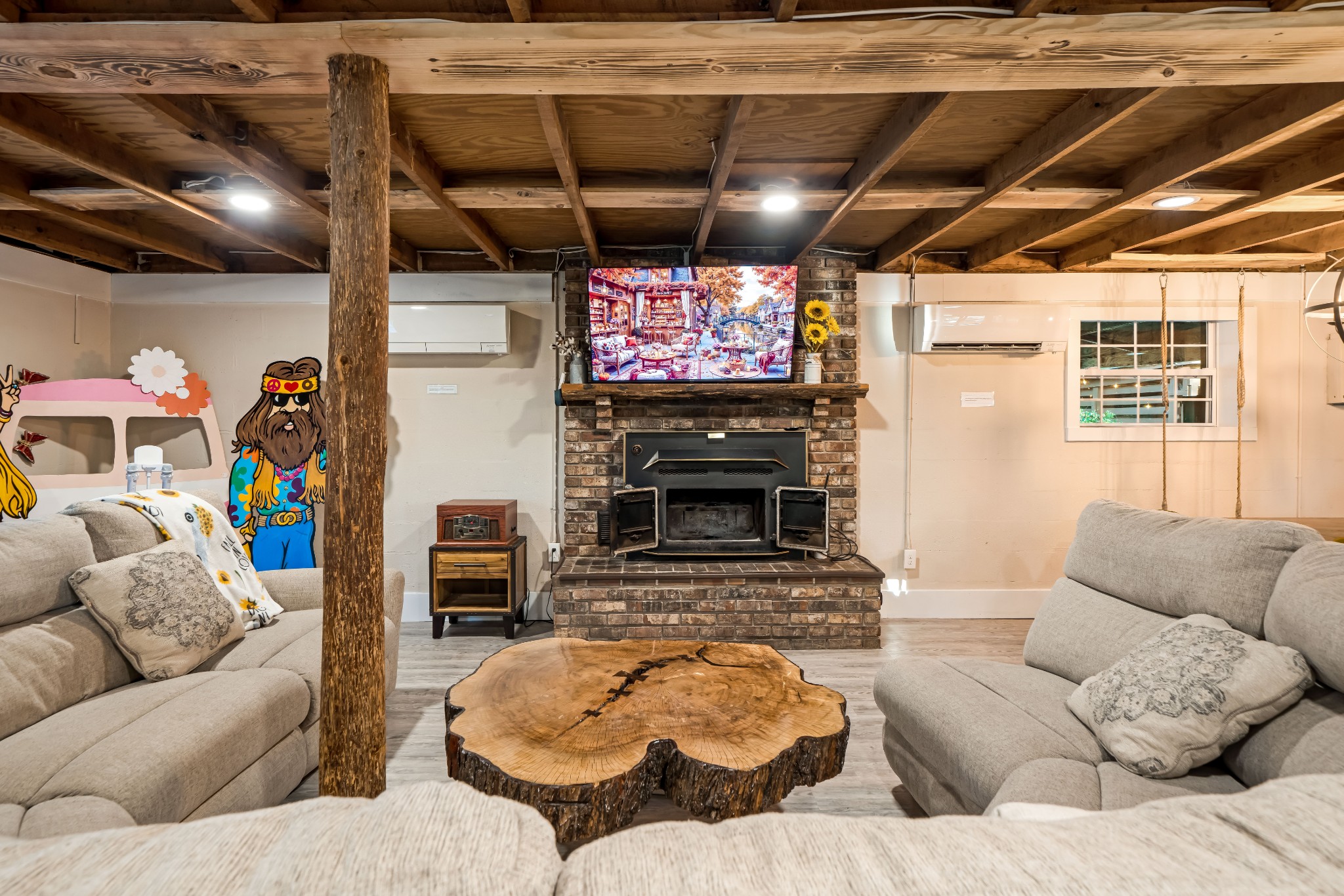 1323 Mt Zion Road Ashland City, TN 37015 - Photo 7 of 81 a living room with furniture and a flat screen tv