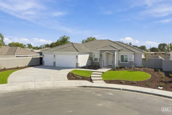 $713,888 | Undisclosed Address, Bakersfield, CA 93314
