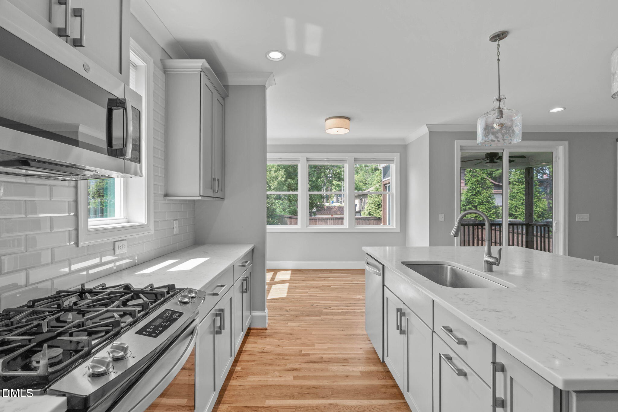 5008 Centerbud Place Raleigh, NC 27606 - Photo 7 of 31 A-12