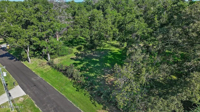 $130,000 | 1 Oakwood Glen Drive, Clinton, MS 39056