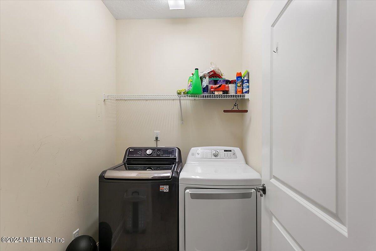 12205 Ridge Crossing Way Jacksonville, FL 32226 - Photo 16 of 25 Laundry Room