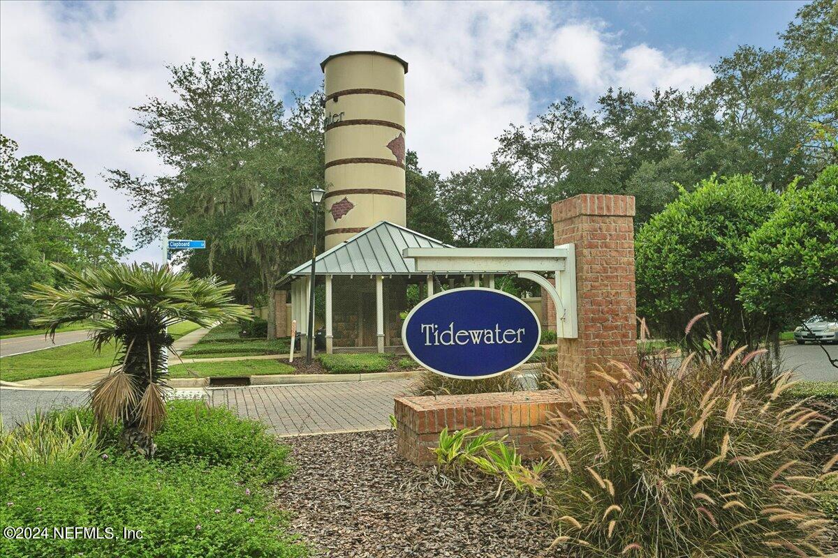 12205 Ridge Crossing Way Jacksonville, FL 32226 - Photo 20 of 25 Community Entrance
