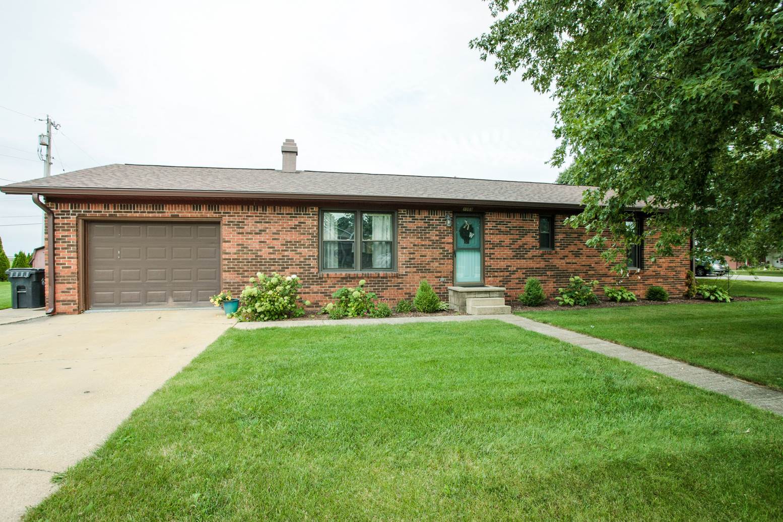 1003 South James Avenue Fowler, IN 47944 - Photo 1 of 18