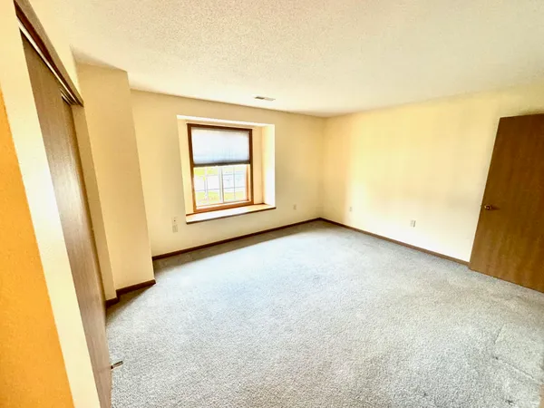 $224,900 | 907 Fox Creek Drive, Unit 2, Watertown, WI 53098