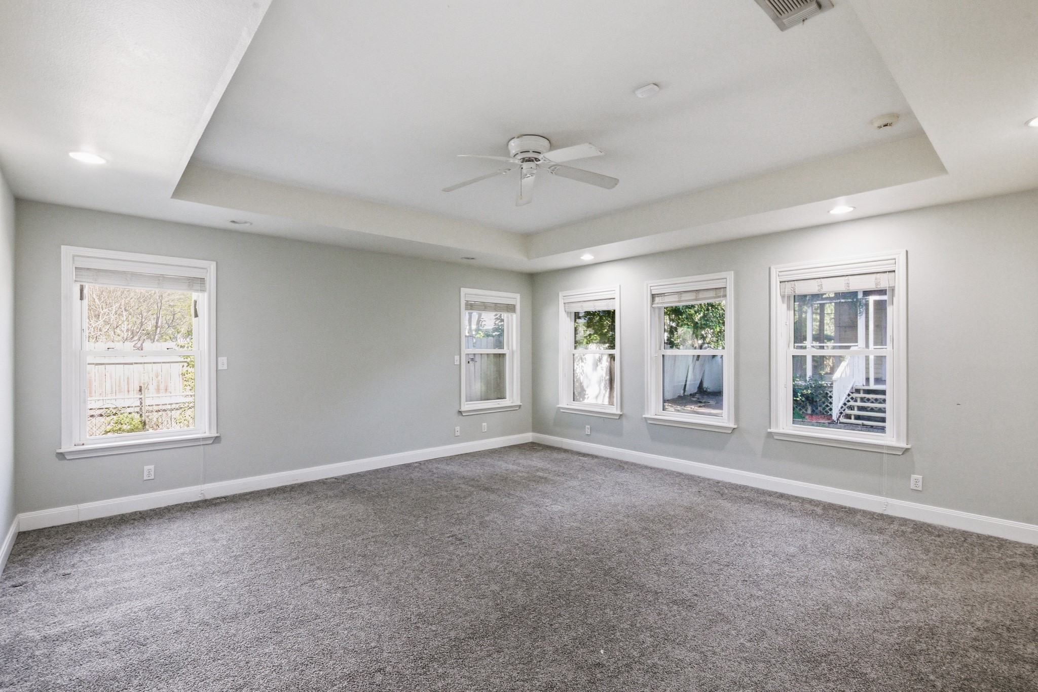 901 North Craig Street Victoria, TX 77901 - Photo 22 of 46 a view of an empty room with a window