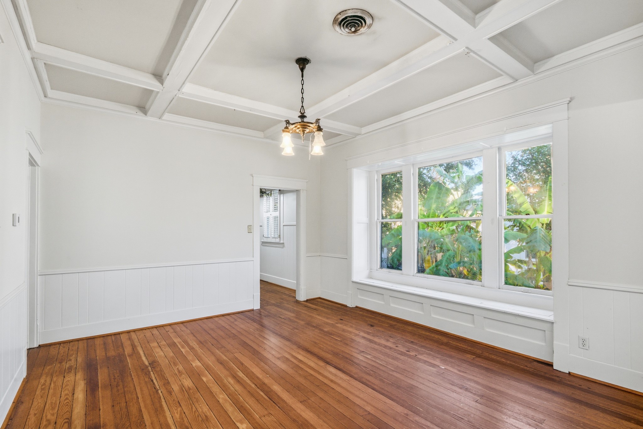 901 North Craig Street Victoria, TX 77901 - Photo 10 of 46 a view of a room with wooden floor fan and a window