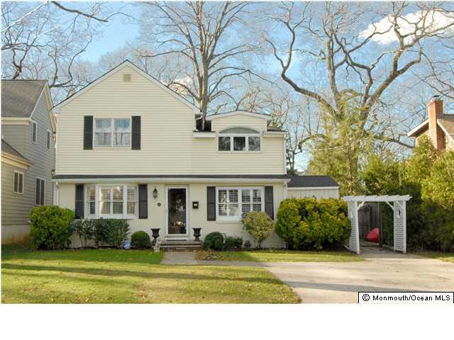 46 Ave Of Two Rivers, Unit OF Rumson, NJ 07760 - Photo 1 of 3 Primary Photo