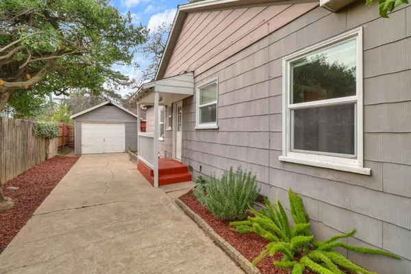 $550,000 | 4240 55th Street, Sacramento, CA 95820