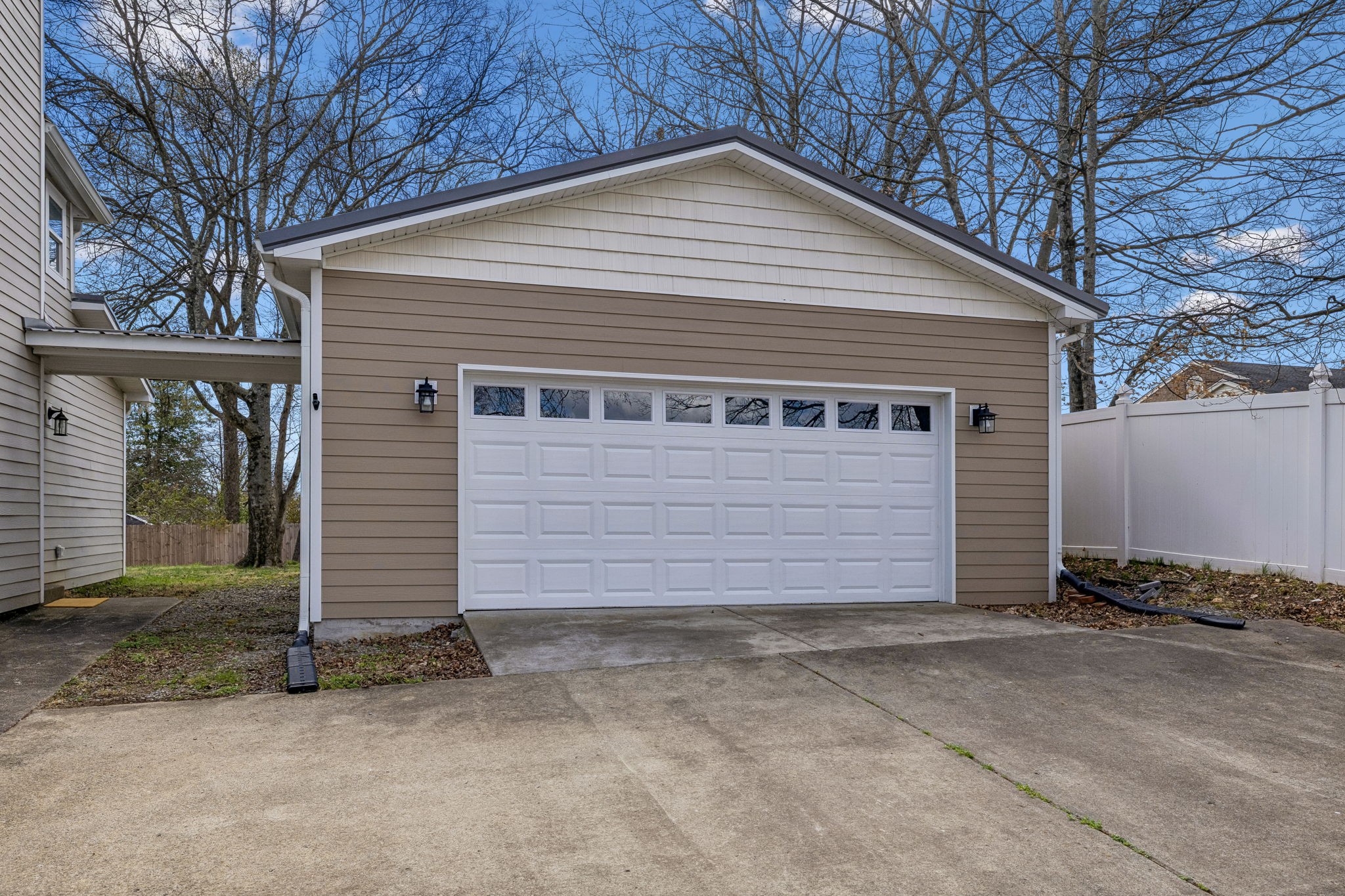 504 5th Avenue West Springfield, TN 37172 - Photo 49 of 57 a front view of a house