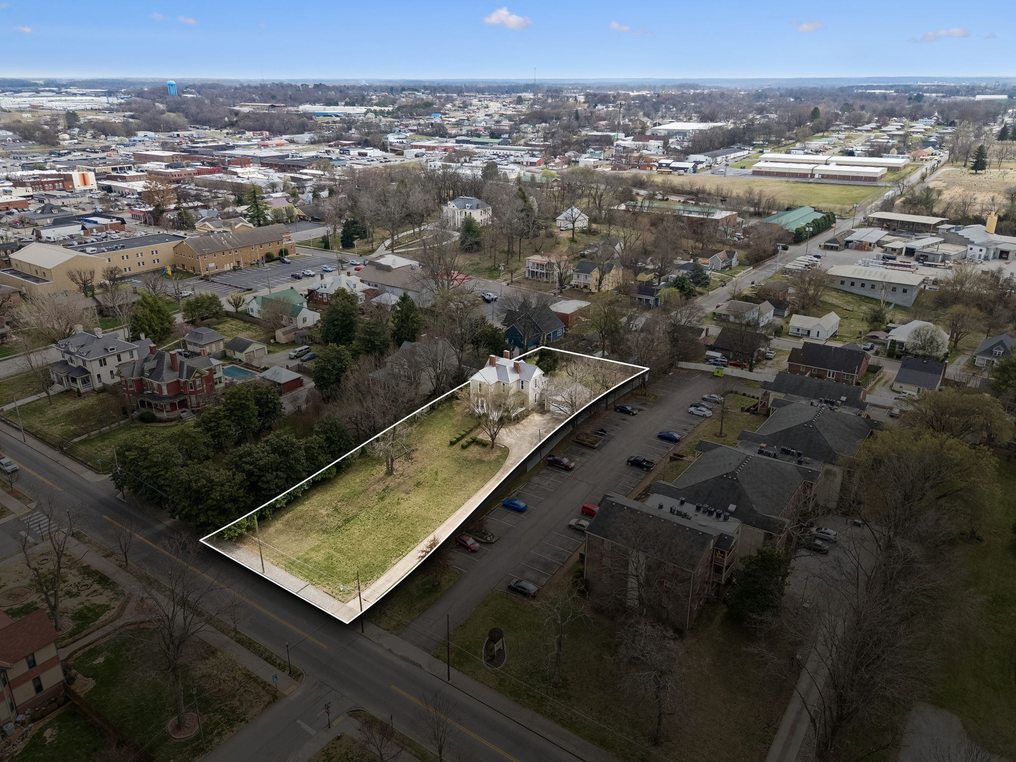 504 5th Avenue West Springfield, TN 37172 - Photo 51 of 57 a view of a city