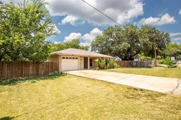 $1,800 | 2701 Peach Tree Lane, Cedar Park, TX 78613
