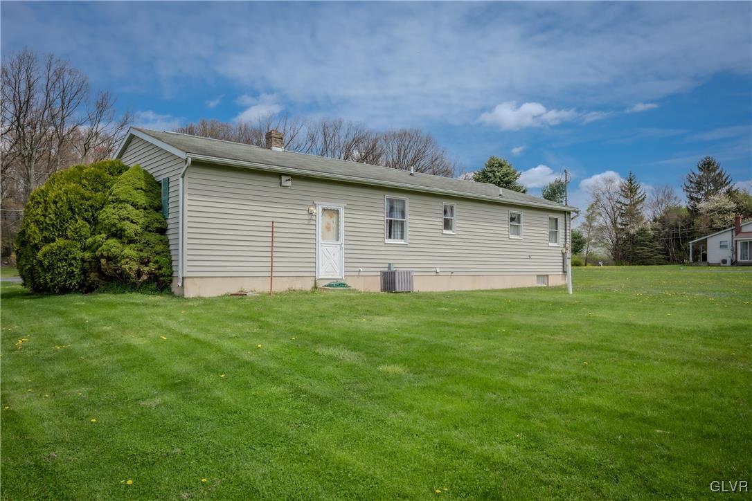 809 Molasses Valley Road Kunkletown, PA 18058 - Photo 8 of 36 Gallery Image 8