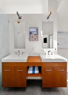 a view of room with washer and dryer