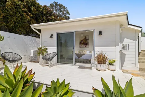 a view of outdoor space yard and patio