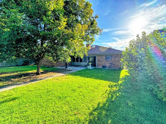 $194,500 | 1905 Utah Street, Perryton, TX 79070