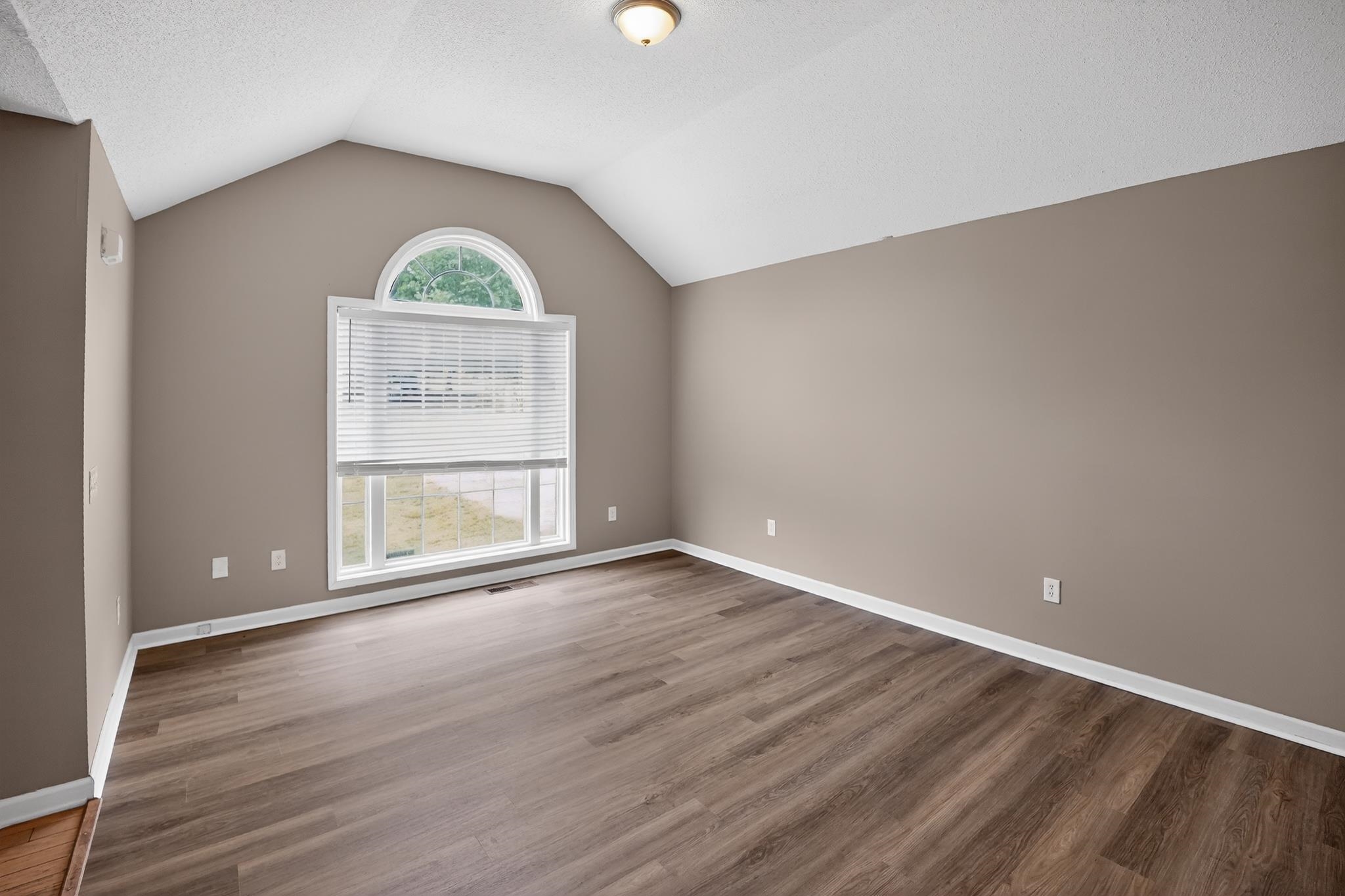 2202 Rolling Green Road Anderson, SC 29621 - Photo 8 of 19