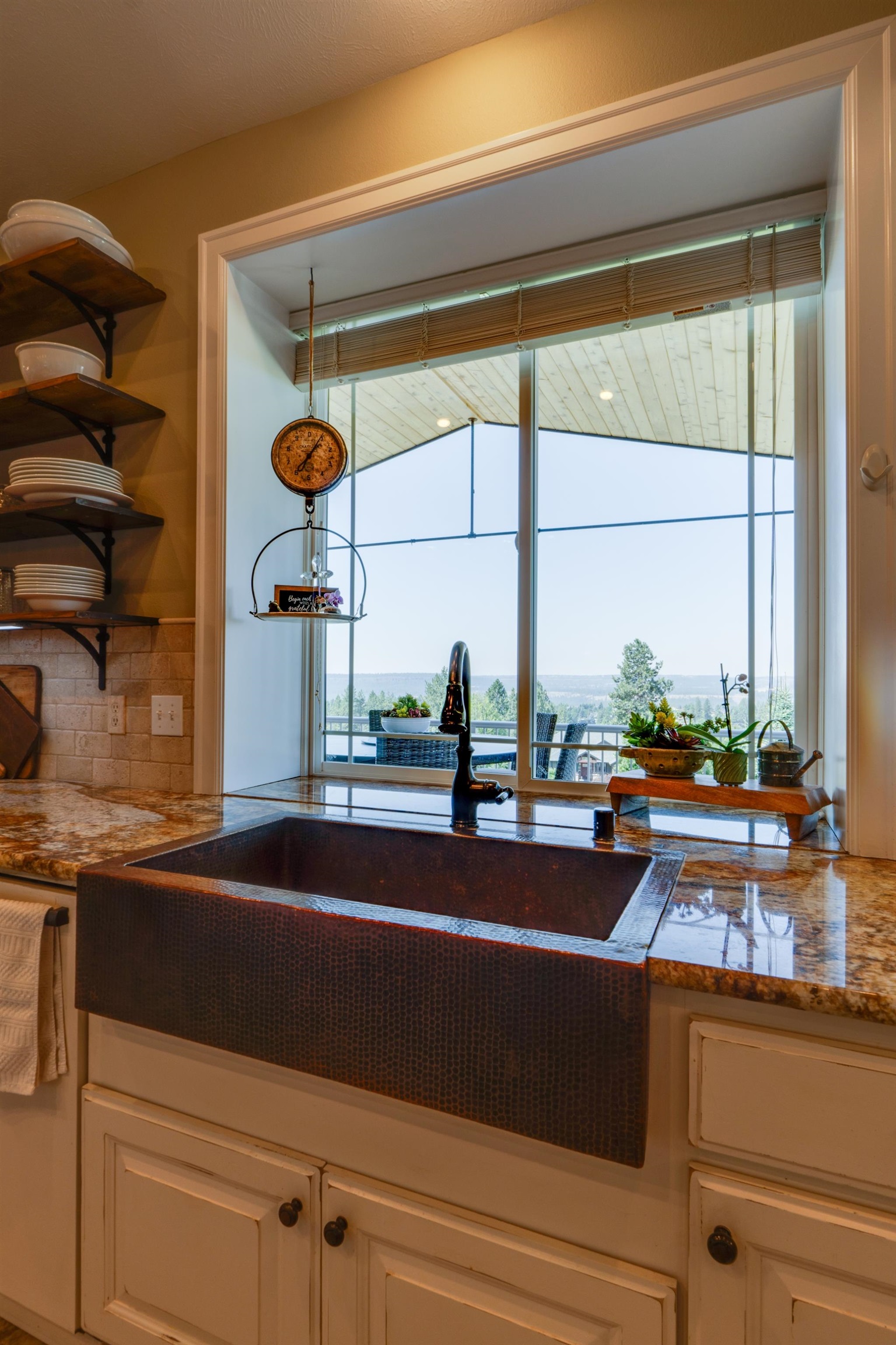 10505 North Skyline Drive Spokane, WA 99208 - Photo 14 of 50