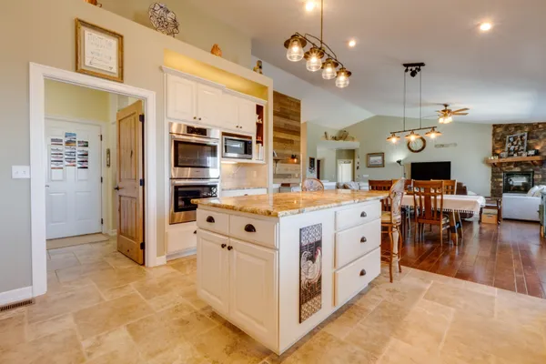 $869,900 | 10505 North Skyline Drive, Spokane, WA 99208