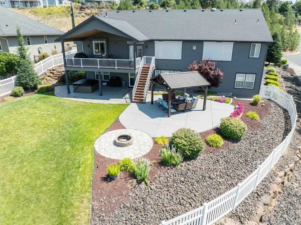 $869,900 | 10505 North Skyline Drive, Spokane, WA 99208