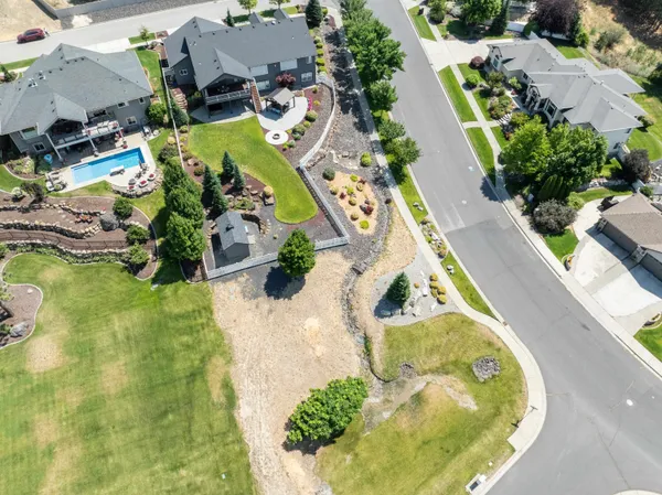 $869,900 | 10505 North Skyline Drive, Spokane, WA 99208