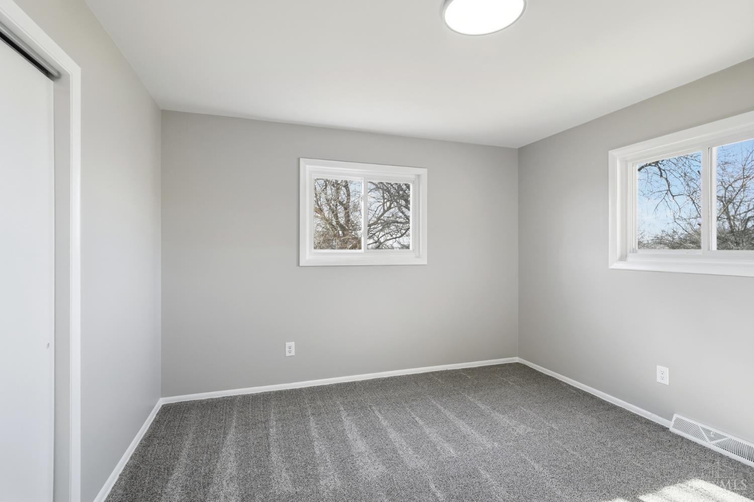 2615 Cincinnati Dayton Road Middletown, OH 45044 - Photo 20 of 45
