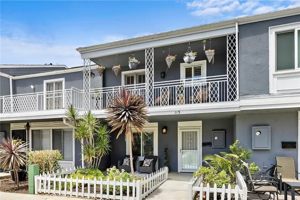 $800,000 | 115 Morristown Lane, Costa Mesa, CA 92626