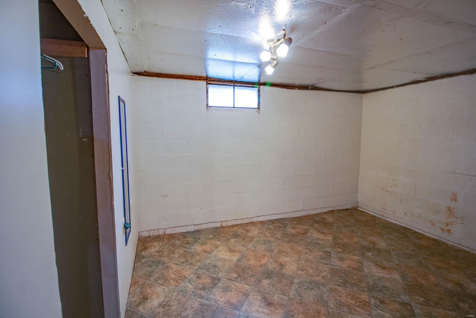 1200 Funke Street Alton, IL 62002 - Photo 25 of 30 Gallery Image 25
