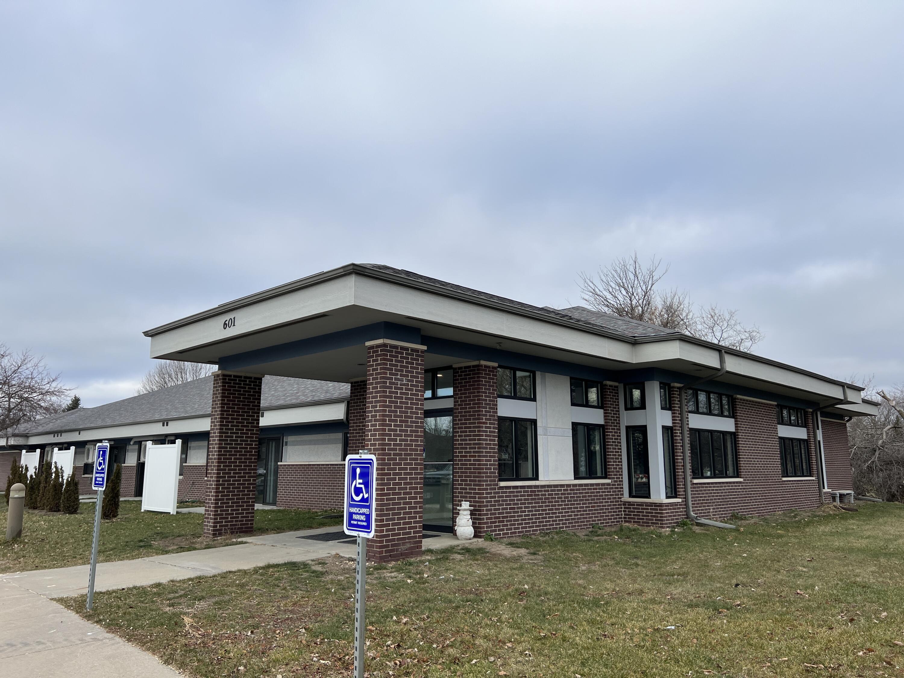601 Handeyside Ln Unit 6  
