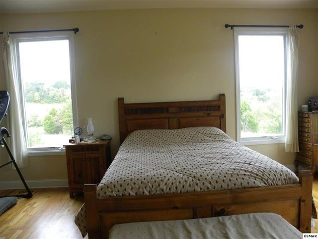 765 Sharp Road Sevierville, TN 37876 - Photo 11 of 36 SELLARS 11