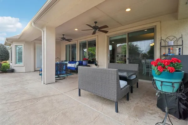 $750,000 | 9813 Lindenwood Trail, Denton, TX 76207