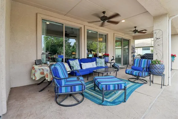 $750,000 | 9813 Lindenwood Trail, Denton, TX 76207