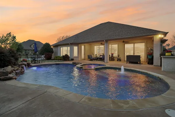 $750,000 | 9813 Lindenwood Trail, Denton, TX 76207